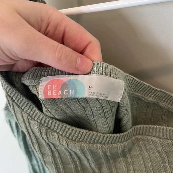 Free People Beach Green One Shoulder Cotton and Linen Sweater Tank Size Small - Picture 3 of 6